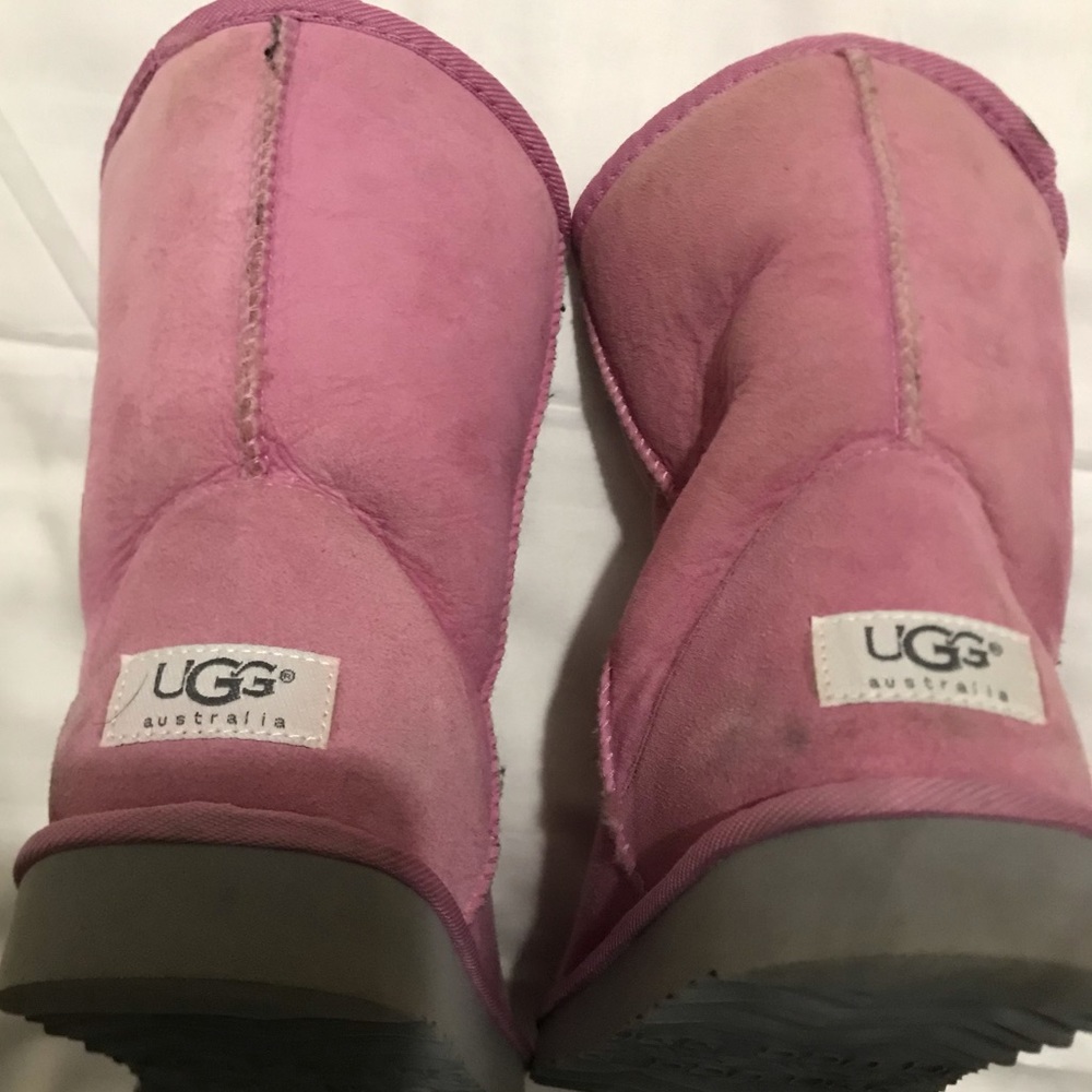 PINK UGG’s 🎉 RARE✨ - Picture 7 of 13